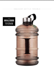 Load image into Gallery viewer, Half Gallon Water Bottle, free shipping - NJExpat